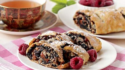 Штрудель с изюмом