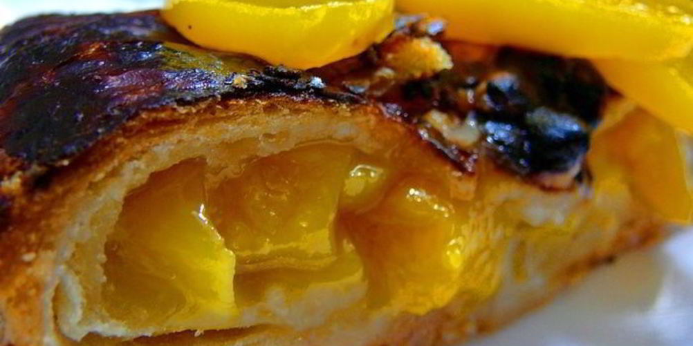 Рецепт штруделя с персиками