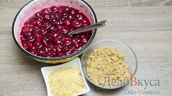 штрудель с вишней