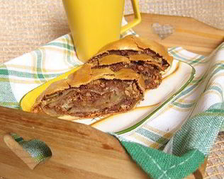 Штрудель с яблоками