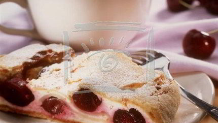 Вишневый штрудель по-пражски