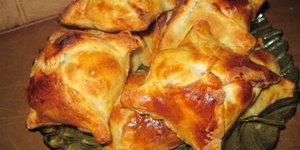 Рецепт слоек с бананом и шоколадом