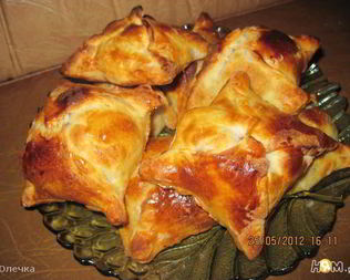 Слойки с бананом и шоколадом