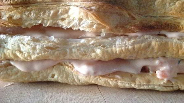 слойки с креветками