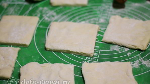 слойки с вишней