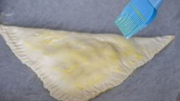 слойки с яблоками