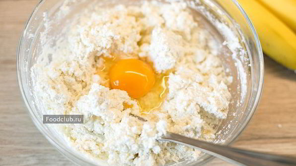 банановые сырники с ананасами