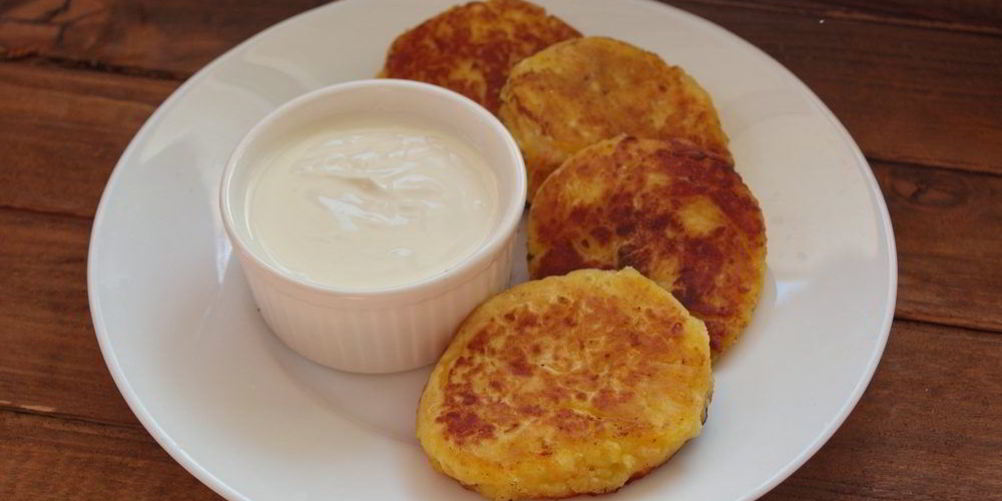 Рецепт розовых сырников