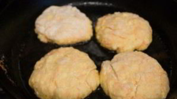 розовые сырники