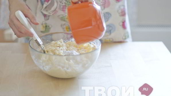 сырники из цельнозерновой муки с грушей