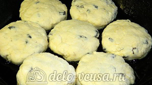 сырники с изюмом