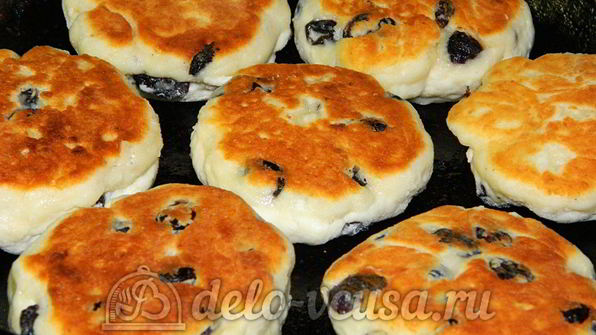 сырники с изюмом