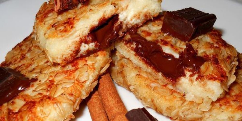 Рецепт сырников с шоколадом в овсяных хлопьях