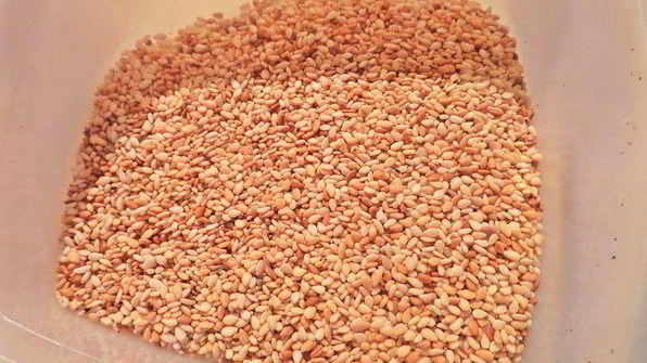 сырники со шпинатом и кунжутом