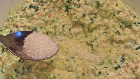 сырники со шпинатом и кунжутом