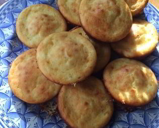 Сырники в духовке со сгущенкой