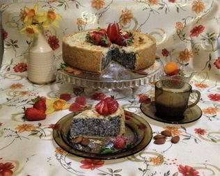 Творожник с маком и миндалем