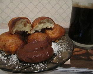 Творожники банановые с шоколадной помадкой