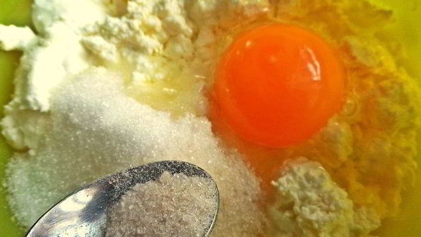 творожники с брусникой