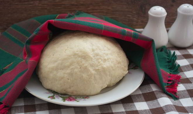 Быстрое дрожжевое тесто для пирога