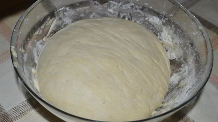 Дрожжевое тесто из сухих дрожжей