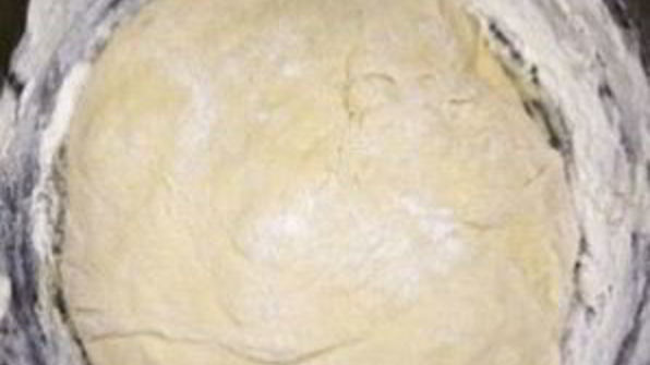 тесто на кефире и дрожжах