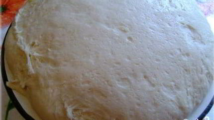 Тесто на кефире с дрожжами