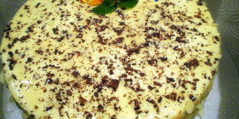 Рецепт бисквитного торта с творогом и бананами