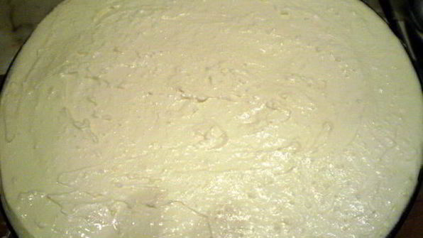 бисквитный торт с творогом и бананами