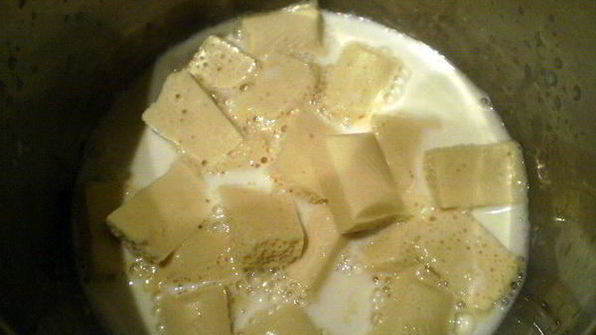 бисквитный торт с творогом и бананами