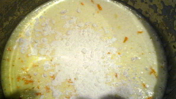 бисквитный торт с творогом и бананами