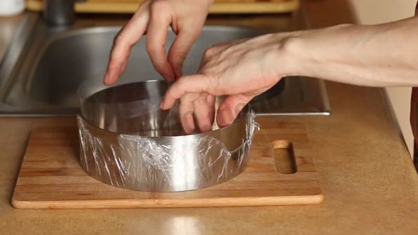 муссовый торт с зеркальной глазурью медовый