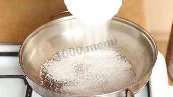 муссовый торт с зеркальной глазурью медовый