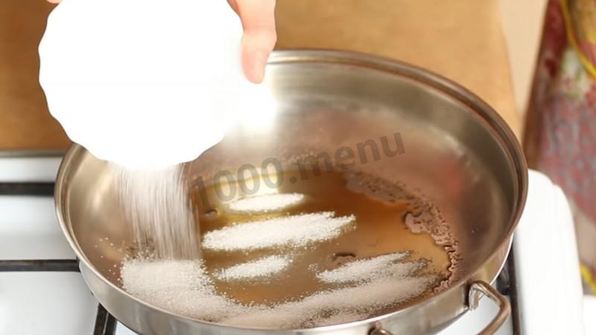 муссовый торт с зеркальной глазурью медовый