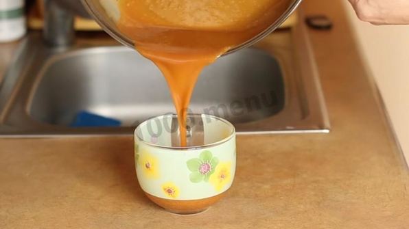 муссовый торт с зеркальной глазурью медовый