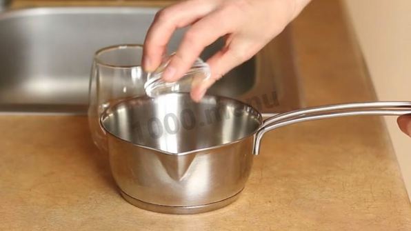 муссовый торт с зеркальной глазурью медовый