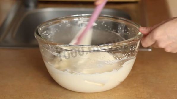 муссовый торт с зеркальной глазурью медовый