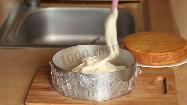 муссовый торт с зеркальной глазурью медовый