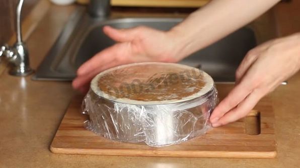 муссовый торт с зеркальной глазурью медовый