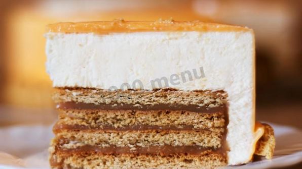 муссовый торт с зеркальной глазурью медовый