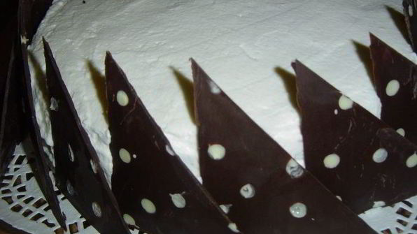 ореховый торт с кремом патисьер