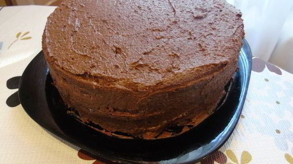 шоколадно-вишневый торт