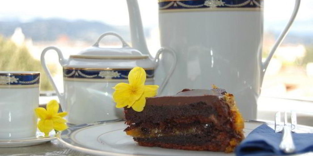 Рецепт шоколадного торта с апельсиновым джемом без муки