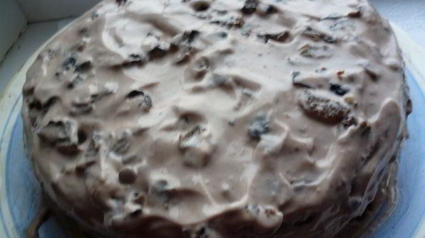 торт чернослив в шоколаде