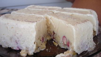 Торт Ледяная земляника