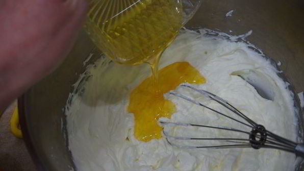 торт медовые соты