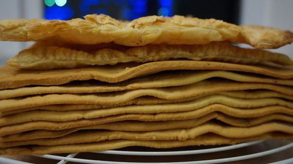 торт медовые соты