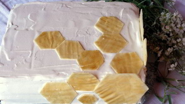 торт медовые соты