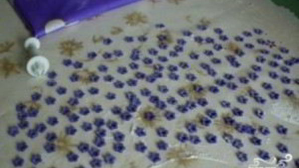 торт подарок