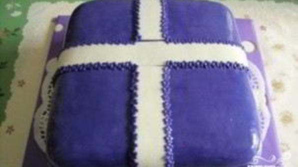 торт подарок